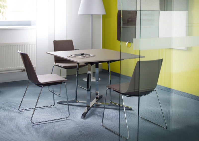 skill-wiesner-hager-skill-konferenztisch-3480-01-architonic-b.jpg 软装单品,办公,会议洽谈椅,