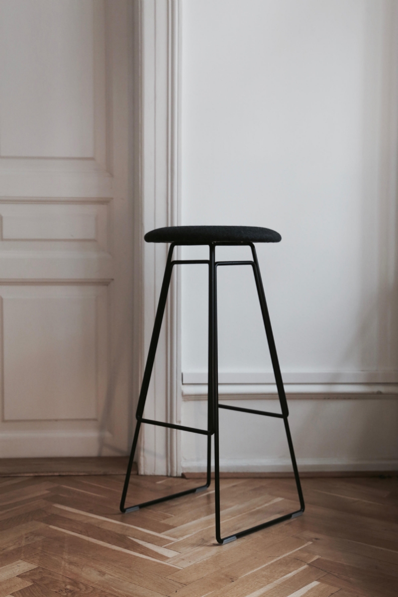 time-ii-bar-stool-8110-ii-h.jpg 软装单品,办公,会议洽谈椅,