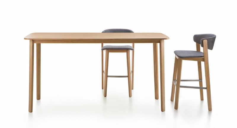 wolfgang-bar-stool-and-table-08-fornasarig-2-b.jpg 软装单品,座具,餐椅,