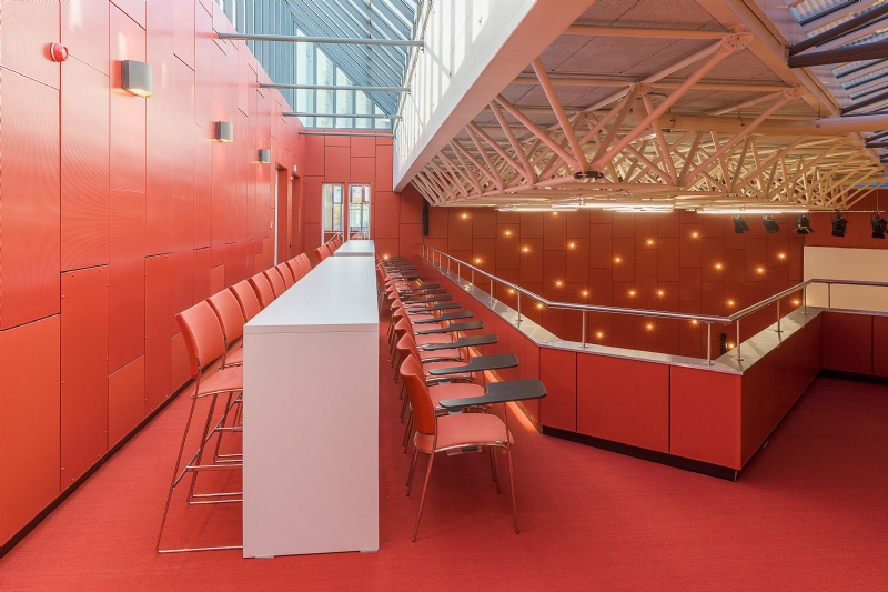 cobra-ambient-09-b.jpg 软装单品,办公,会议洽谈椅,