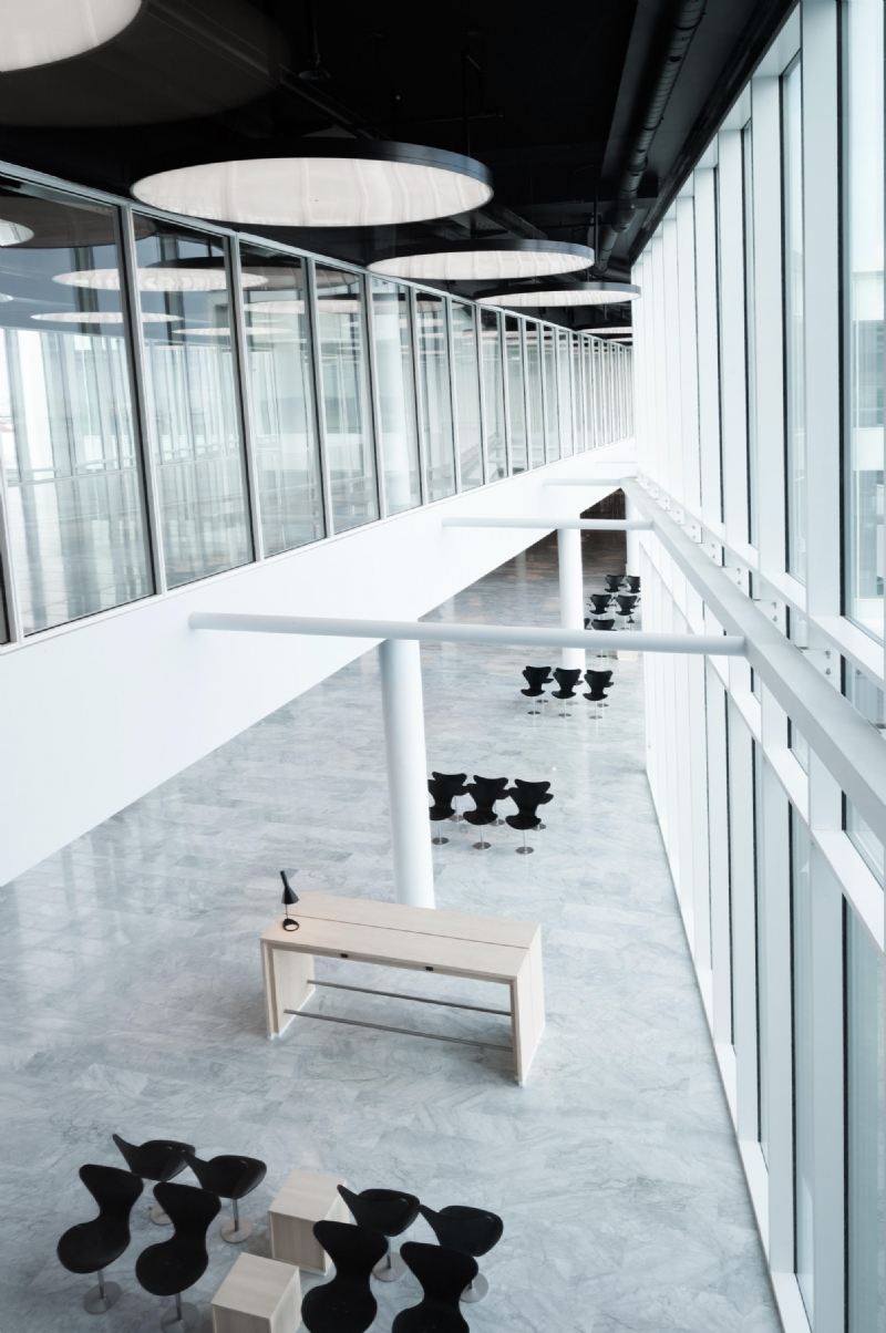 series-7-chair-reference-copenhagen-airport-h.jpg 软装单品,座具,休闲椅,