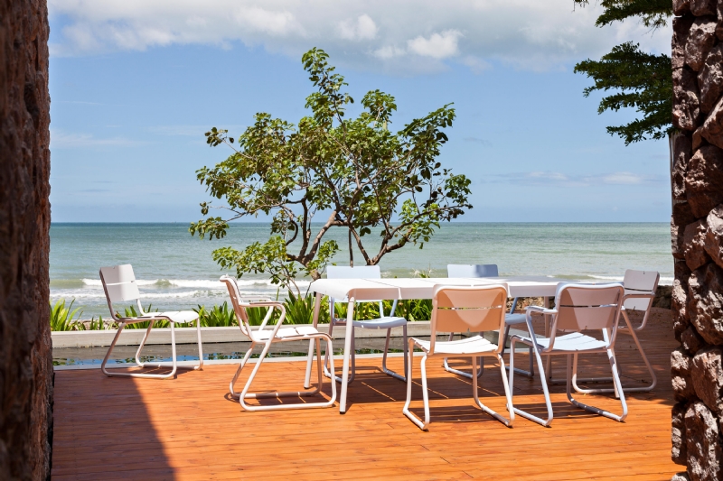 corail-chairs-white-blue-b.jpg 软装单品,座具,餐椅,