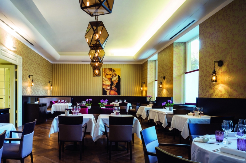 logica-g-b.jpg 软装单品,座具,餐椅,