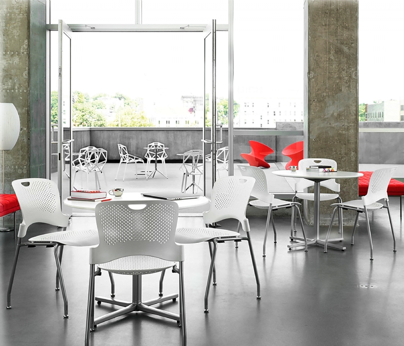 caper-caperstackingchair-ambient-2-b.jpg 软装单品,办公,会议洽谈椅,