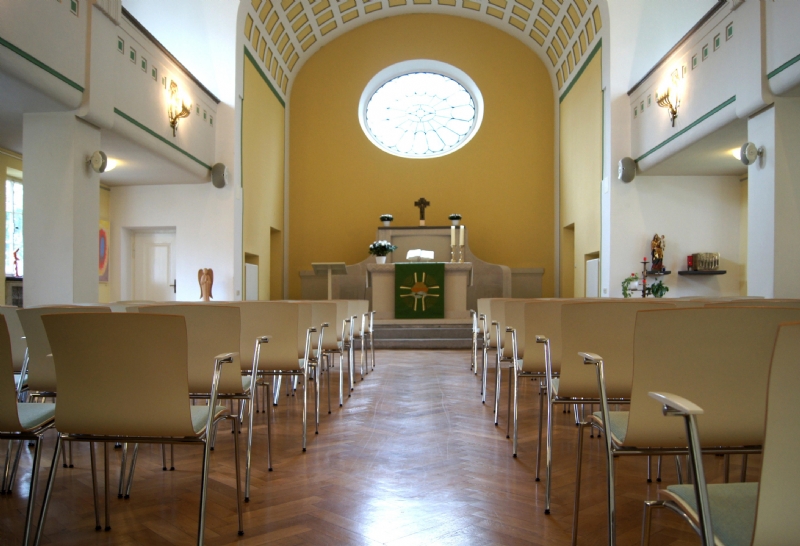 referenz-kirche1-b.jpg 软装单品,办公,会议洽谈椅,