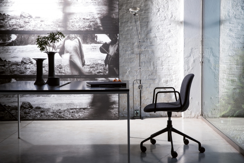 mani-ambient-fabric-ar-ho-brescia-b.jpg 软装单品,办公,会议洽谈椅,