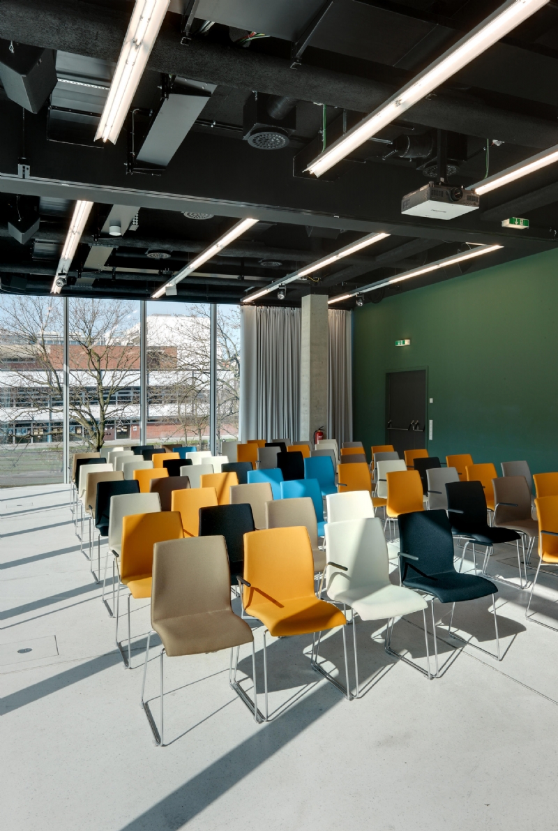 1100-trio-11342-11344-heinrich-boel-heinrich-boell-stiftung-b-org-h.jpg 软装单品,办公,会议洽谈椅,