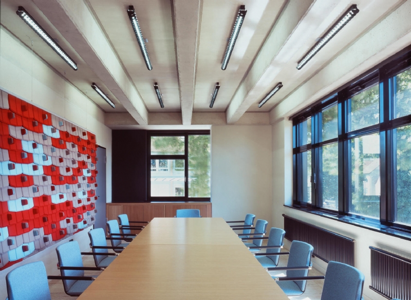 1512-Neos-2008-2-01-b.jpg 软装单品,办公,会议洽谈椅,