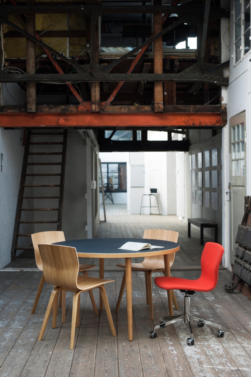 butterfly-swivel-2-h.jpg 软装单品,办公,会议洽谈椅,