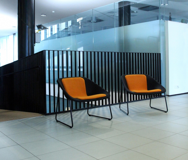 kola-lounge-lp3-b.jpg 软装单品,办公,会议洽谈椅,