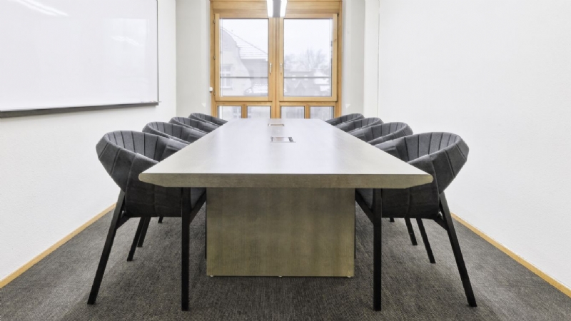 mobiliar_versicherung_polsterstuhl_wogg_42.jpg 软装单品,办公,会议洽谈椅,