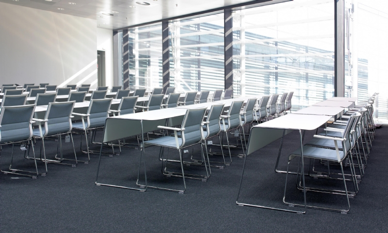 stick-chair-stick-chair-stk-skidbase-ambient-05-b.jpg 软装单品,办公,会议洽谈椅,