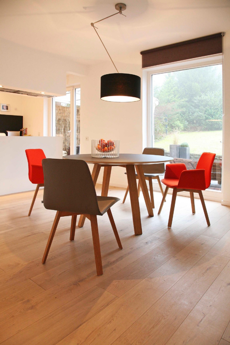 milieu-maverick-4f-tab-chr-4f-oa-and-ma-pol-kff-2-h.jpg 软装单品,座具,餐椅,