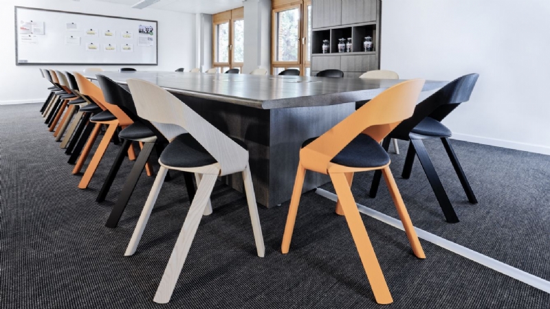 mobiliar_versicherung_stapelstuhl_wogg_50.jpg 软装单品,座具,餐椅,