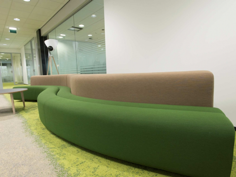 unive-wouw-gallery.jpg 软装单品,座具,沙发,