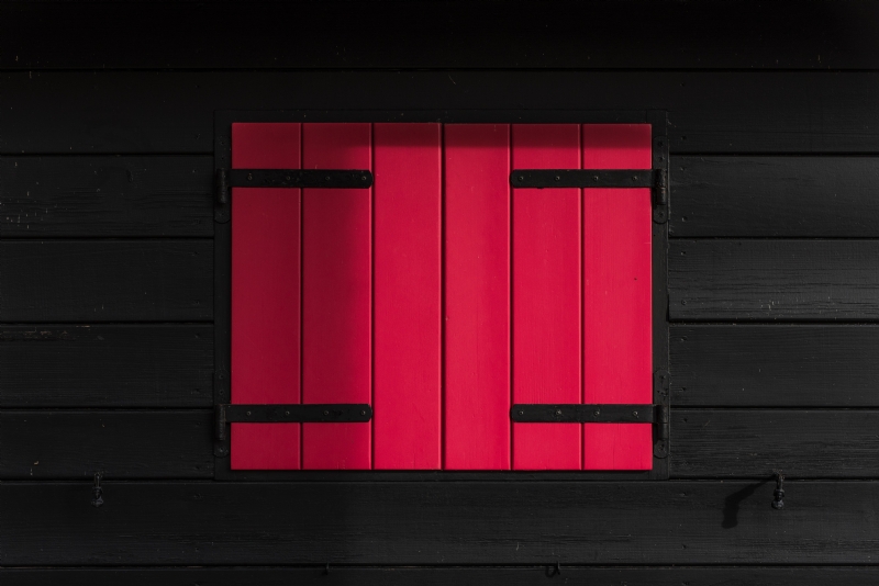 asoggetti-Mr3qr0u_yEY-unsplash3fb3.jpg 方案配图,色彩意境,红色,