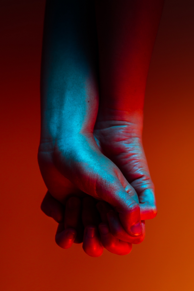 ian-dooley-v9sAFGJ3Ojk-unsplash1387.jpg 方案配图,色彩意境,红色,