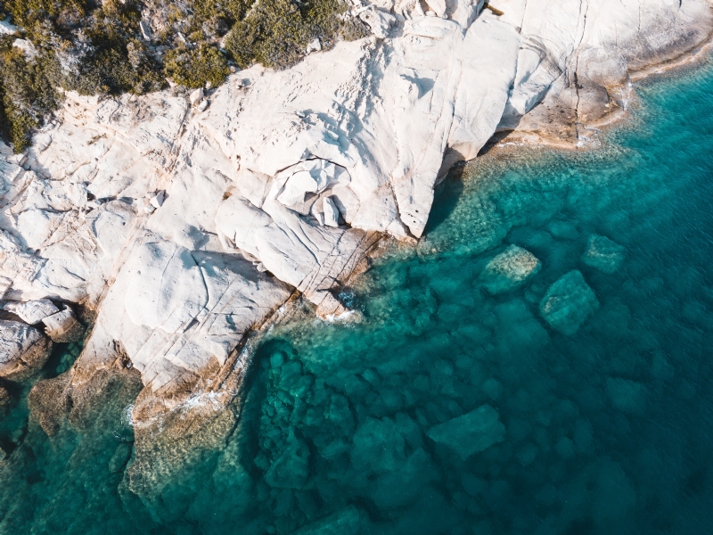 louis-morgner-I8gRT8rraLQ-unsplashdf59.jpg 方案配图,色彩意境,蓝色,