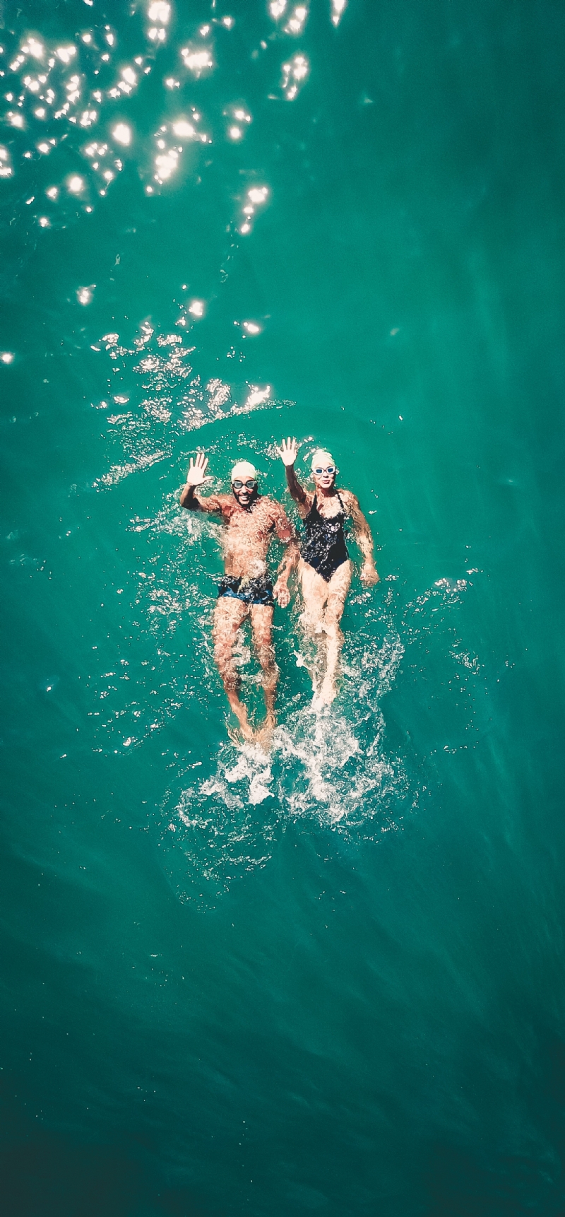 sergio-souza-F1TPjX18NrQ-unsplash4c8b.jpg 方案配图,色彩意境,蓝色,