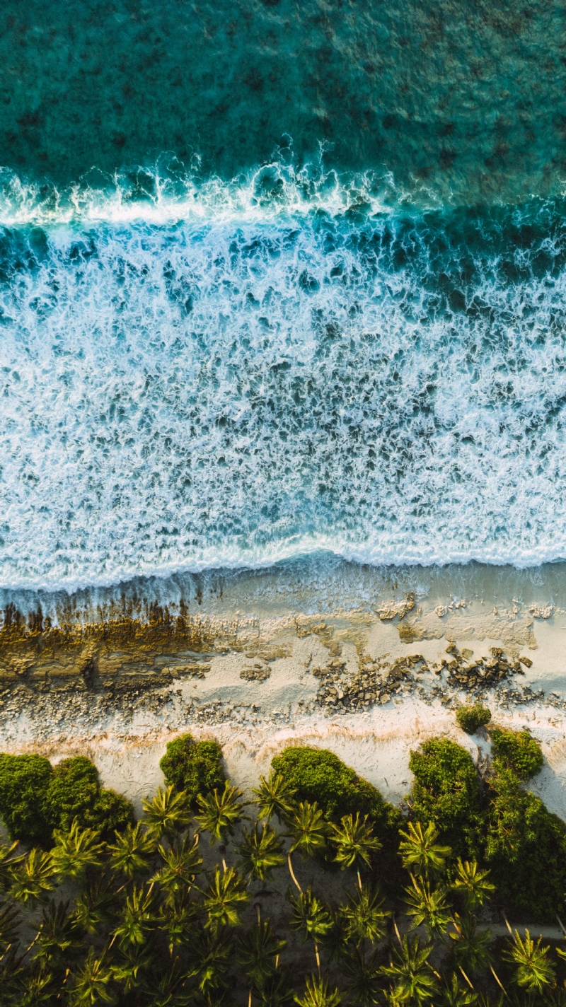 shifaaz-shamoon-U1XzLHd4VvI-unsplashfbb9.jpg 方案配图,色彩意境,蓝色,