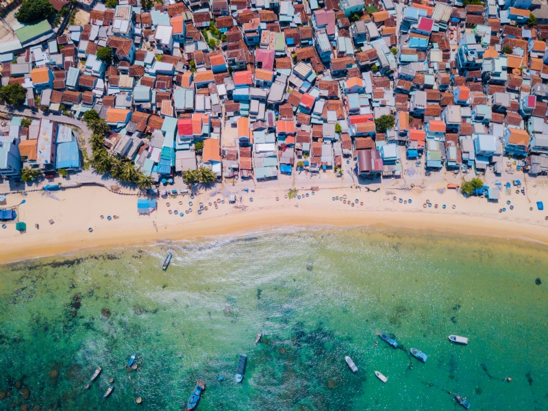 tuan-nguyen-6ORuHmluW_4-unsplash7bf9.jpg 方案配图,色彩意境,蓝色,