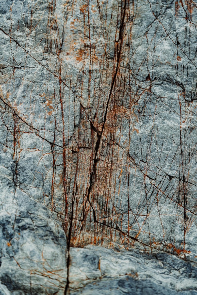 eriks-abzinovs-sZO_aniGp6U-unsplash7ac3.jpg 方案配图,色彩意境,褐色,