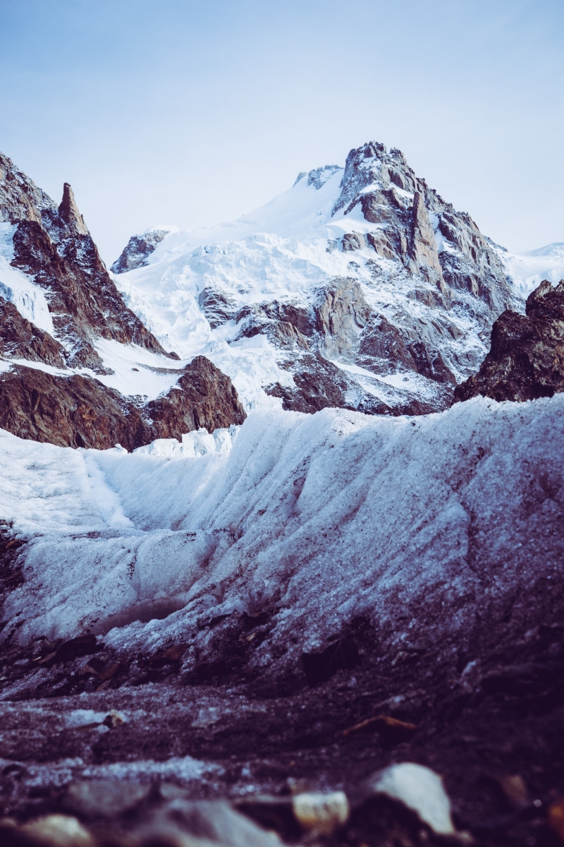 theverticalstory-DsA_S2ilC9A-unsplash04b3.jpg 方案配图,色彩意境,白色,