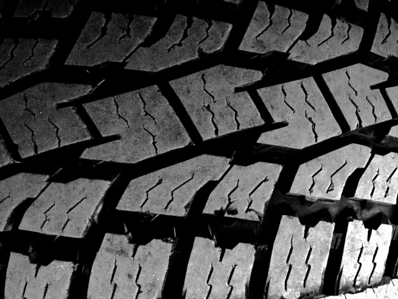 alex-harvey-9mkaFM5utjQ-unsplash77e0.jpg 方案配图,色彩意境,黑色,