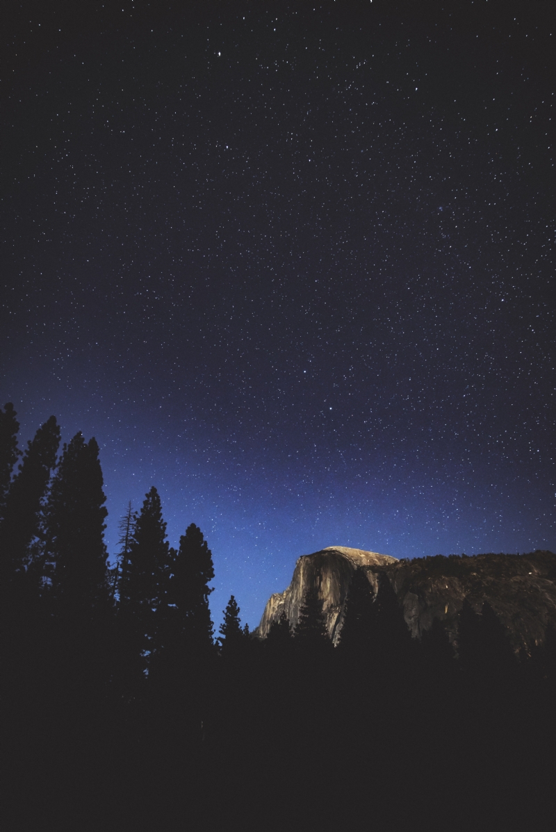 casey-horner-SQfRrFwECic-unsplashdd73.jpg 方案配图,色彩意境,黑色,