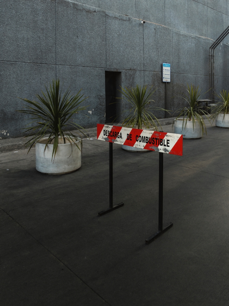 diego-gonzalez-azqhlrkFOpw-unsplash2831.jpg 方案配图,色彩意境,黑色,