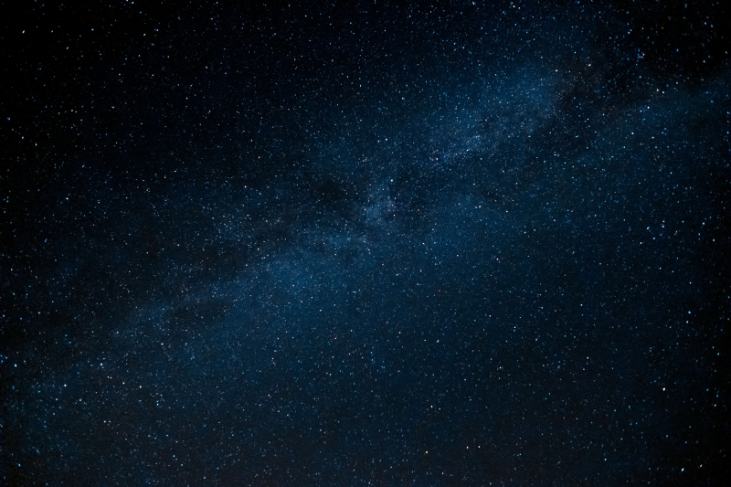 jules-d-VXAB_ldeito-unsplash4d2a.jpg 方案配图,色彩意境,黑色,