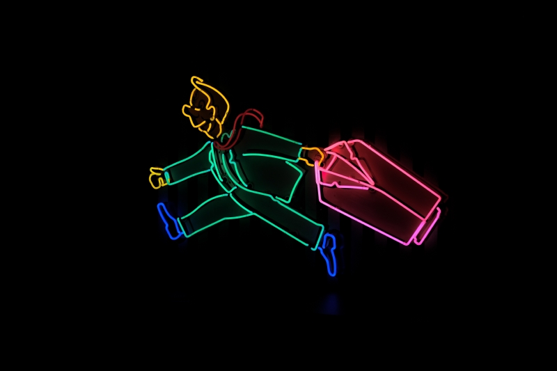 kevin-mueller-oiiL8fHA9yk-unsplashdac8.jpg 方案配图,色彩意境,黑色,