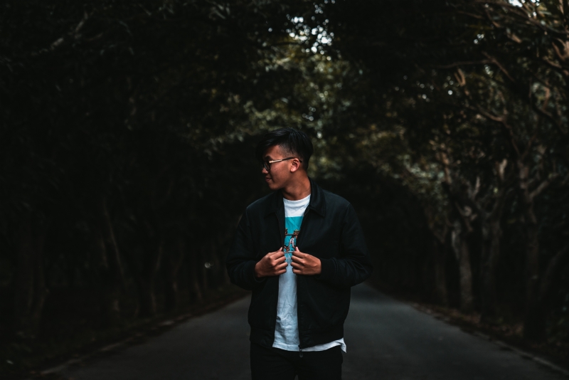 leonardo-elmosta-awd_nLu-xtA-unsplash0ed5.jpg 方案配图,色彩意境,黑色,