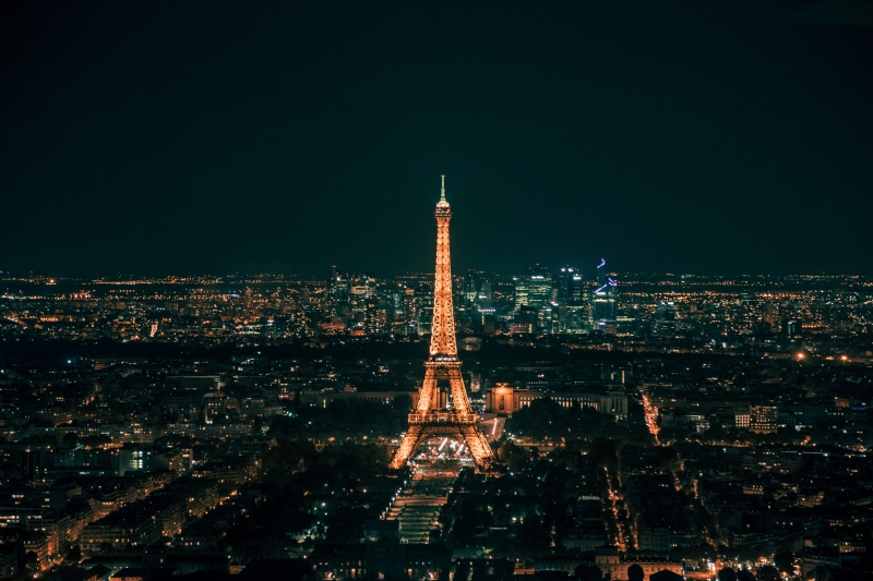 paul-gaudriault-xzoD4P7Lu7M-unsplash14b6.jpg 方案配图,色彩意境,黑色,