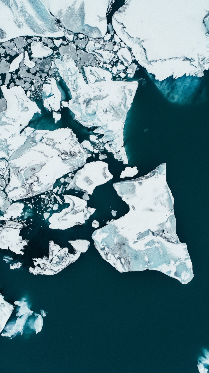 shawn-ang-2aPfcyAC2cc-unsplash5d48.jpg 方案配图,色彩意境,黑色,