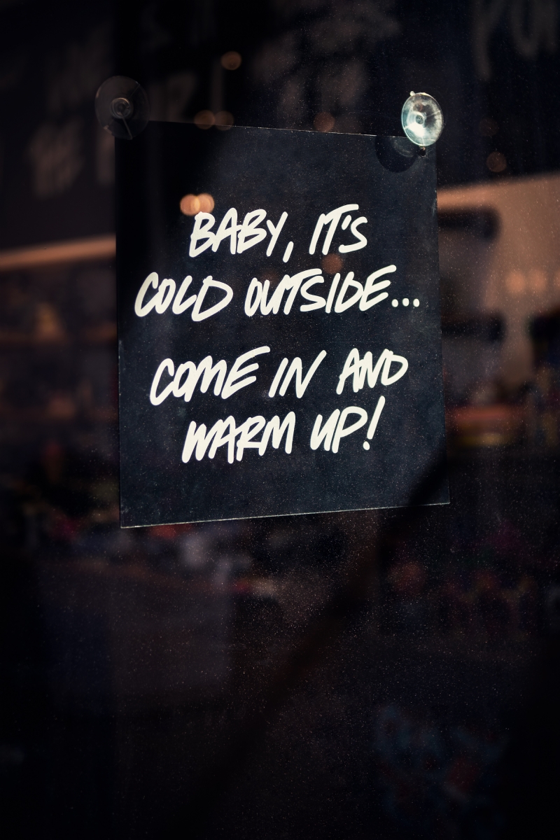 tim-mossholder-0GBafJ-ZenA-unsplash15a1.jpg 方案配图,色彩意境,黑色,