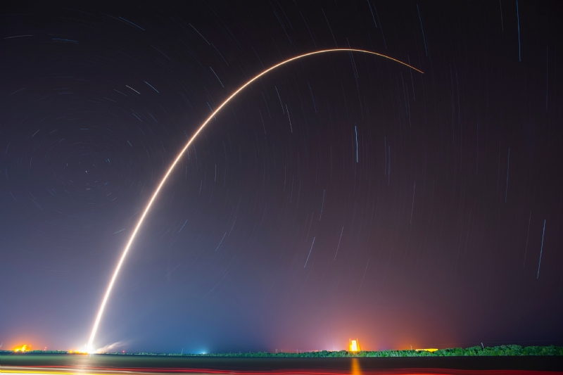 spacex-PIOgkhaF3WA-unsplash6fcf.jpg 方案配图,格调渲染,唯美梦幻,