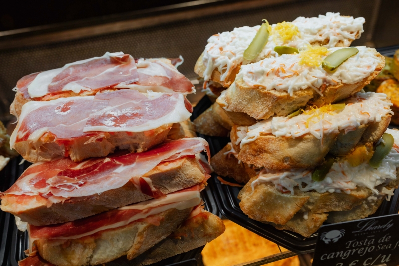 kaboompics_Jamon iberico, the best spanish ham tapas.jpg 参考素材,灵感来源,色彩搭配,