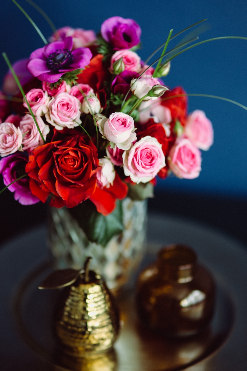 kaboompics_Neatly arranged flowers in a vase.jpg 参考素材,灵感来源,色彩搭配,