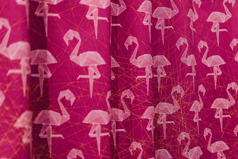 kaboompics_Pink Flamingo Fabric.jpg 方案配图,色彩意境,红色,