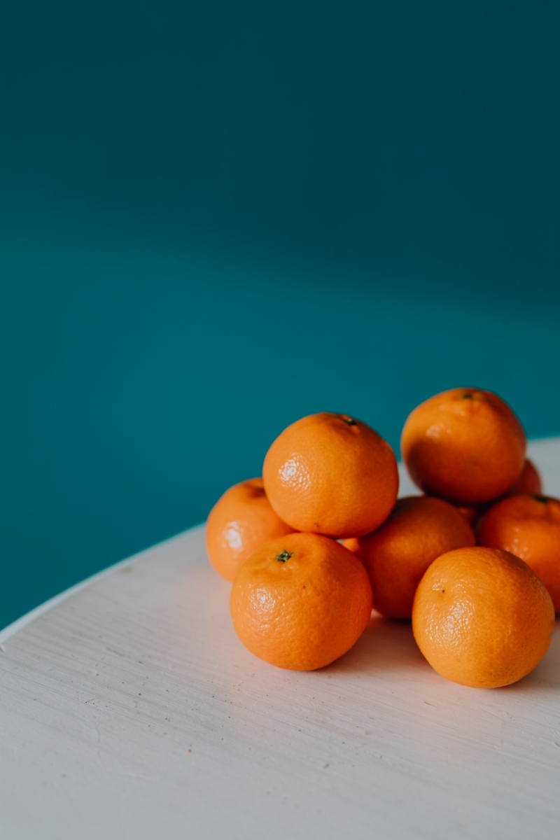 kaboompics_Mandarins on the table-2.jpg 方案配图,色彩意境,橙色,