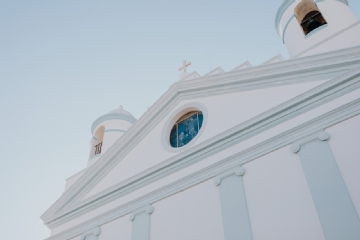 宗教 kaboompics_Church in downtown Calasetta on the island of Sant Antioco, Sardinia-2.jpg