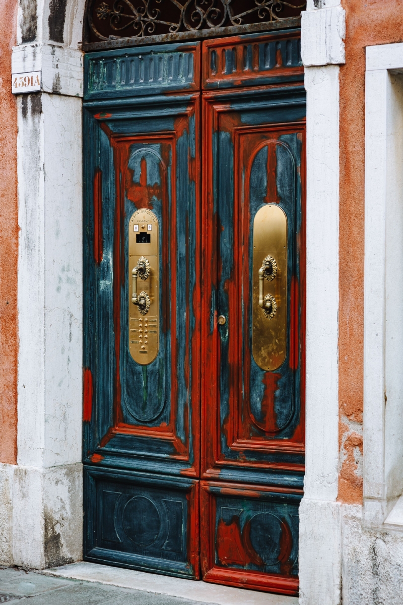 kaboompics_Beutiful old door.jpg 建筑参考,局部元素,外墙,