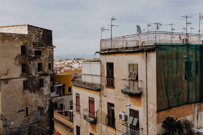 kaboompics_Old houses at sunset in Naples, Italy-2.jpg 建筑参考,局部元素,外墙,