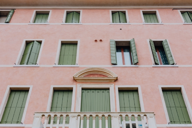 kaboompics_Residential houses with arches in traditional architecture style-2.jpg 建筑参考,局部元素,外墙,