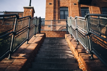 外墙 kaboompics_Staircase at outdoor-2.jpg