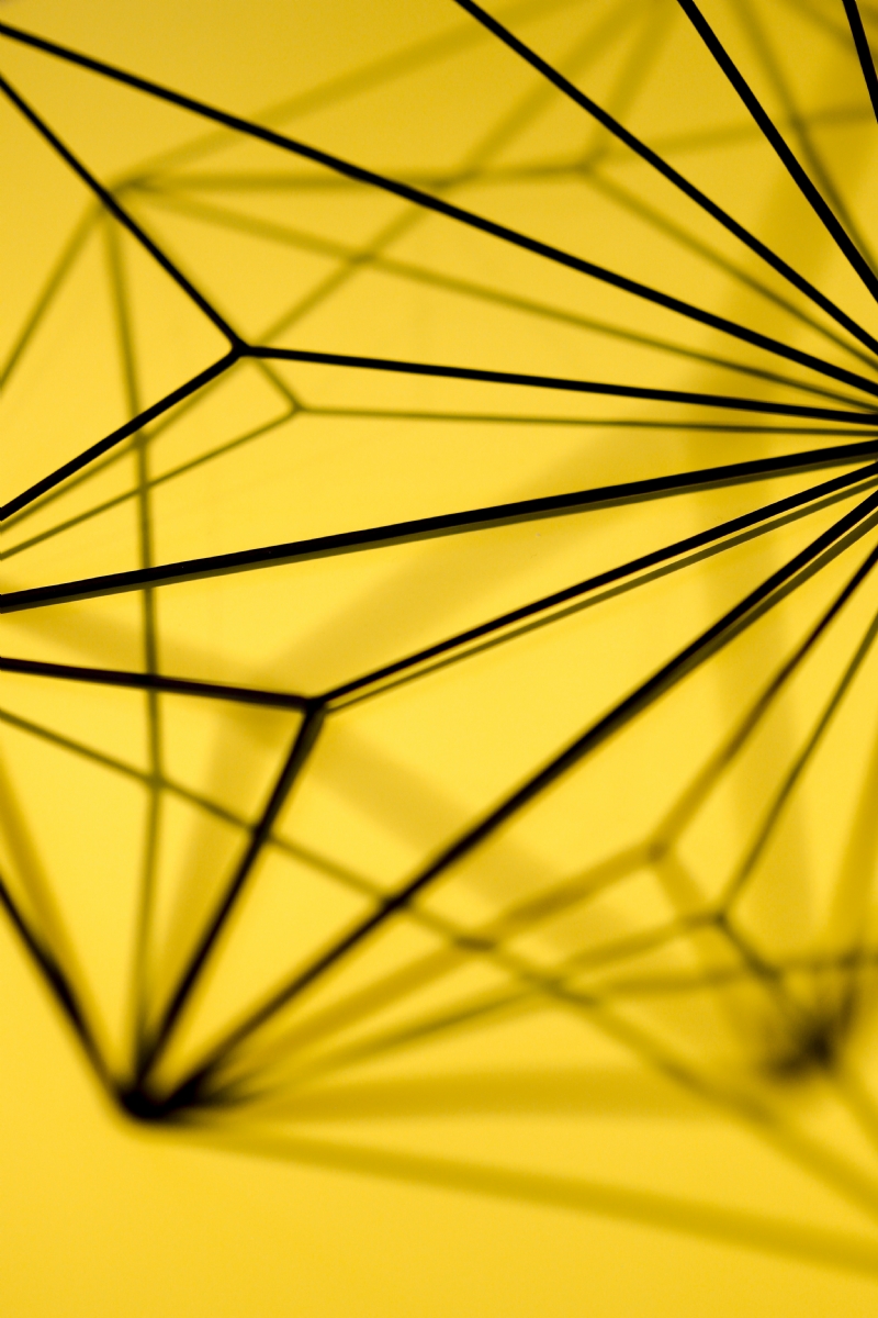 kaboompics_Geometric decoration on yellow background.jpg 方案配图,色彩意境,黄色,