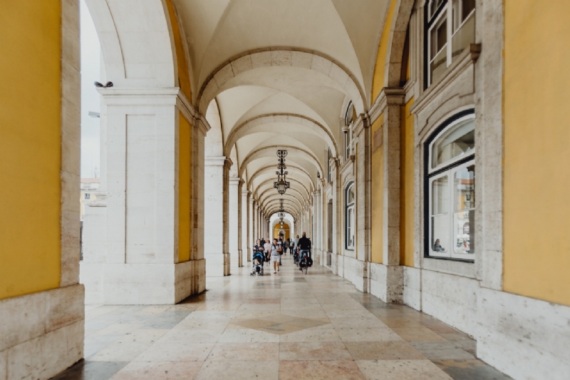 kaboompics_Arc de la Rua Augusta in Lisbon, Portugal-2.jpg 参考素材,灯光参考,过道,