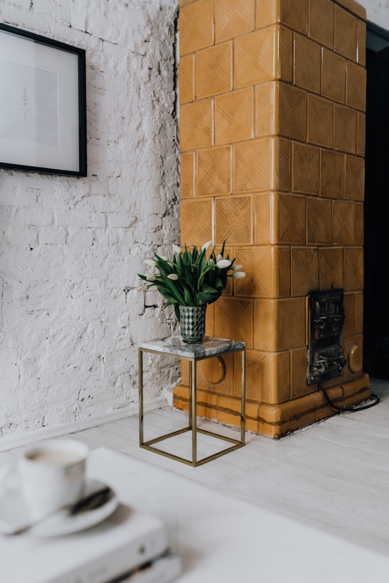 kaboompics_Living Room With Scandi Interior Design, Un'common Marble Table-2.jpg 建筑参考,局部元素,室内装饰,