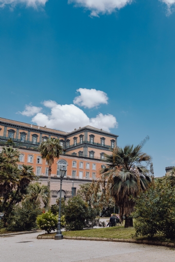 建筑参考 kaboompics_PALAZZO REALE (ROYAL PALACE), Piazza del Plebiscito, Toledo, Naples, Italy.jpg